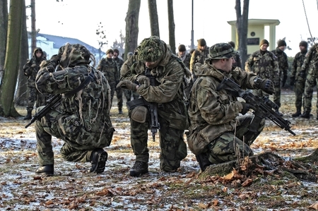 Vydání nezbytných instrukcí a kontrola času před zahájením akce