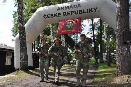 Desítka vítězných hlídek je v cíli