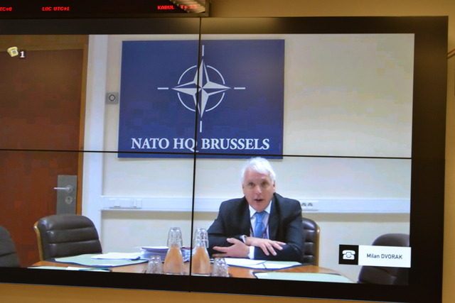 Videokonference se zástupcem asistenta generálního tajemníka NATO Dr. Jamie Shea