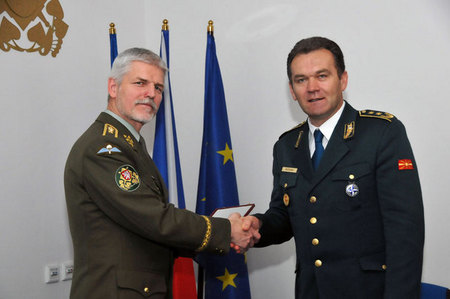 Česká republika podporuje snahu Makedonie být platným členem Evropské unie i NATO
