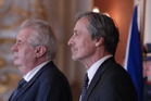 Prezident Miloš Zeman a ministr obrany Martin Stropnický