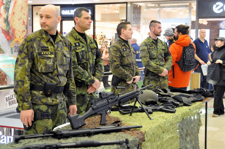Se svou výzbrojí se pochlubili také příslušníci Vojenské policie