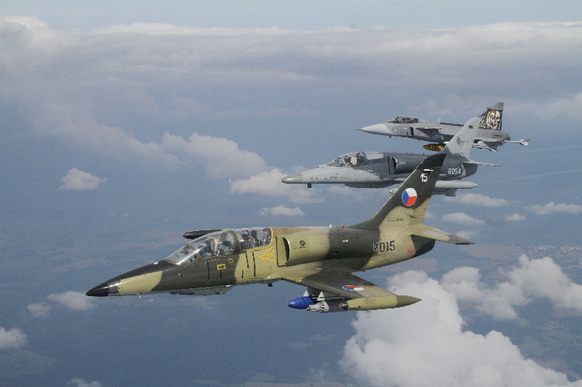  Letouny L 39 Albatros,, L 159 Alca, Jas 39 Gripen