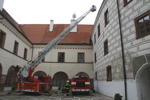  Ochlazování střechy za pomoci výškové techniky