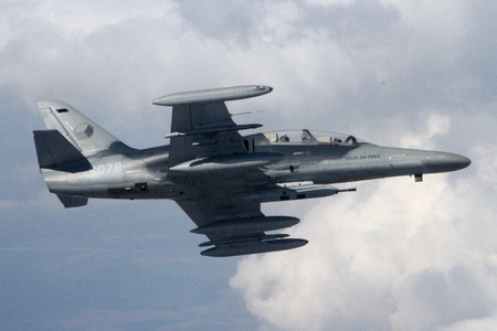 Ample Strike 2014: Dělostřelecká a letecká podpora eliminovala nepřítele