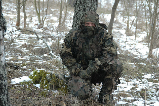 Belgičtí snajpři se pochlubili svými maskovacími oděvy