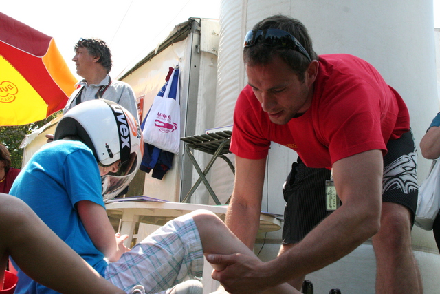 O sáňkaře Lukáše Brože z ASC DUKLA a jeho „dvojky“ byl mezi dětmi velký zájem