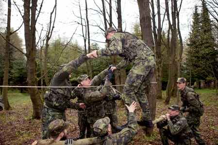 Středoškoláci na studijní stáži