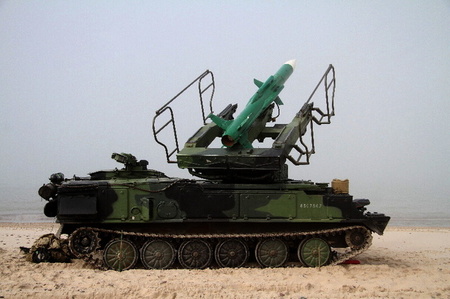 Protiletadlové raketové baterie zaujaly palebná postavení na Baltu