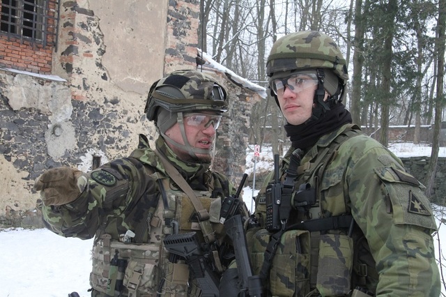 Výcvik 10. SR BAF před výjezdem do mise