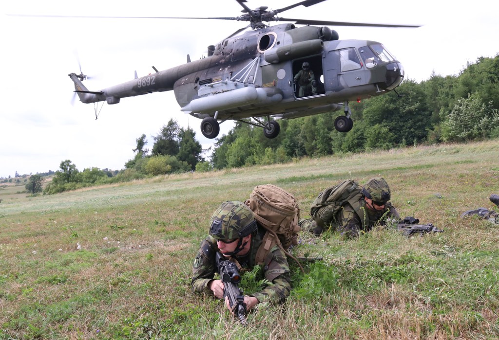 Vysazení jednotky musí proběhnout co nejrychleji