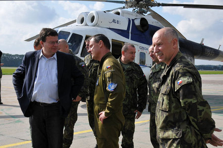 Udělám vše pro to, aby nebyly citelně zasaženy výkonné složky armády