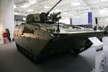 Z mezinárodního veletrhu obranné techniky: Modernizované bojové vozidlo pěchoty IFV Šakal 