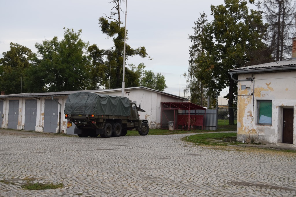 Odjezd posledních Prag V3S se zvedacím čelem 