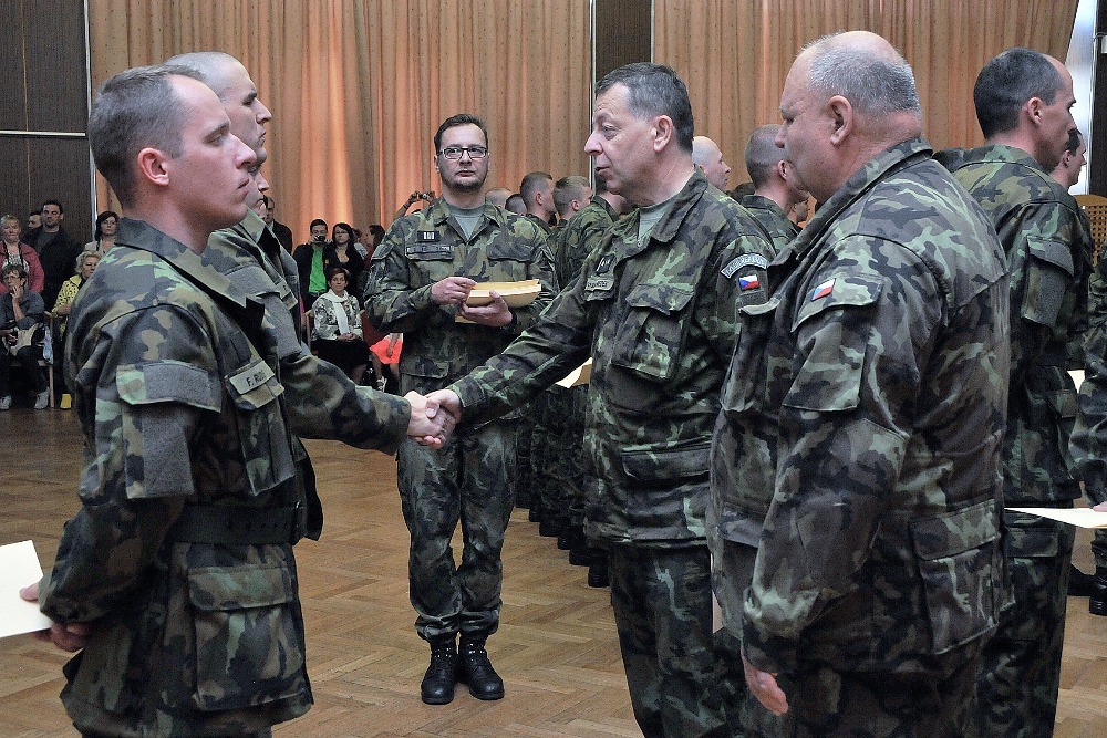  Čerství absolventi kurzu základní přípravy