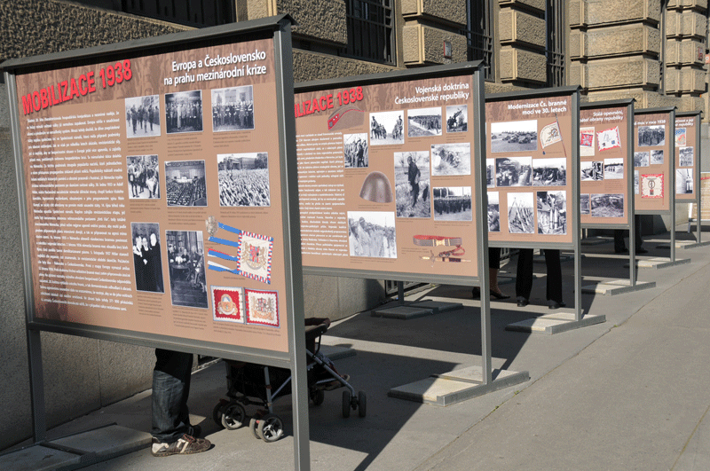 Výstava k 72. výročí mobilizace před GŠ AČR (2)