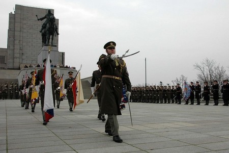 Armáda si připomněla Den válečných veteránů