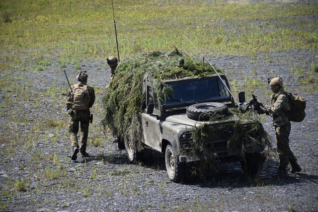 Dělostřelecký průzkum při cestě na pozorovací stanoviště