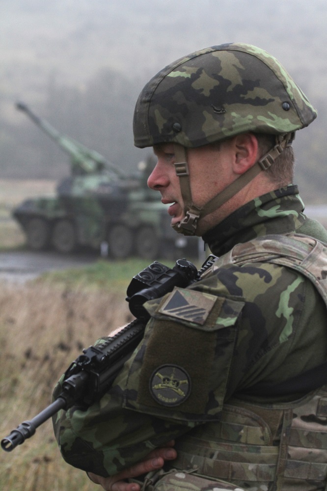 Kapitán Pavel Šubrt velel 1. baterii 131. dělostřeleckého oddílu