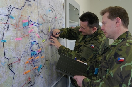 Vojáci vyčlenění do 141. praporu logistiky cvičili v Brně na červnovou certifikaci 