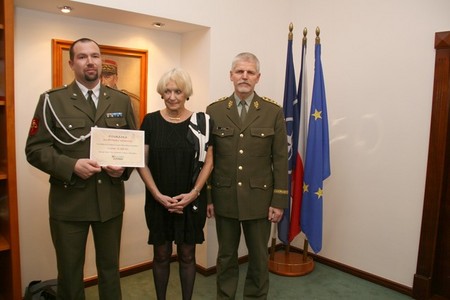 Generál Pavel, paní Běla Gran Jensen a nrtm. I. Láník