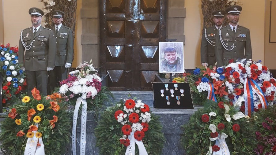 Armáda ztratila výjimečného odborníka. Rodina a přátelé se rozloučili s Vlastou Kalivodou