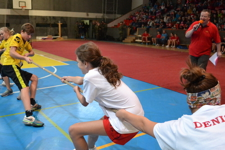 Kdo si hraje, nezlobí. Odstartoval „Týden s armádou“ v Mladé Boleslavi 