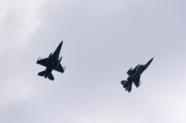 Americké stíhačky F-16