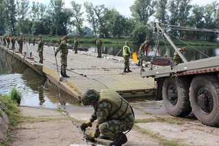 Zřizování přívozového a mostového přepraviště