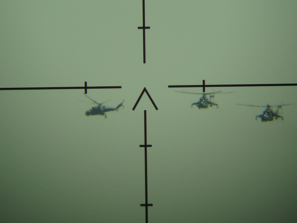 Zachytí radar dron o velikosti orla na vzdálenost několika kilometrů? 