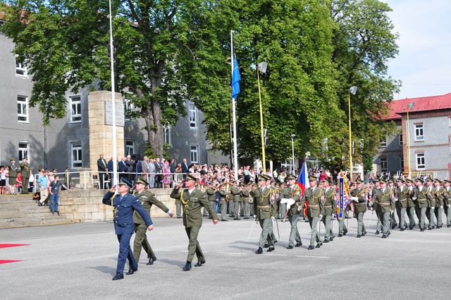 Graduates parade