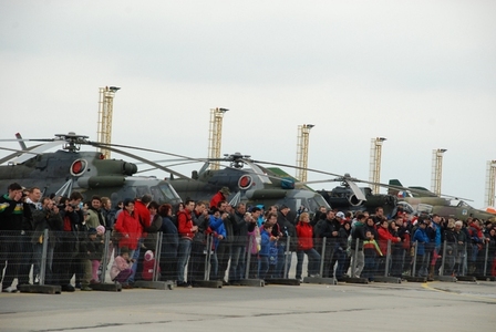 Nad Náměští létaly opět stíhací letouny