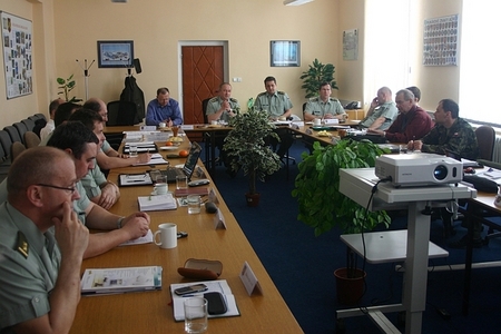 Dělostřelci zasedli v Jincích a řešili, jak dál