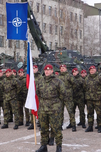 Pod vlajkou NATO