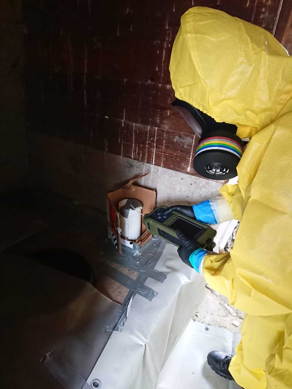 Gas detector Array (GDA-P), kterým se detekují nebezpečné plyny a páry.