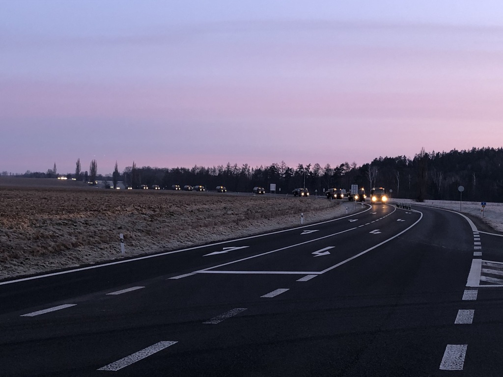 Jednotka za přesunu v brzkých ranních hodinách