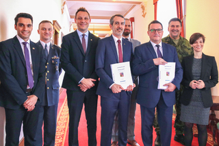 Ilustrační obrázek ke článkuMinisterstvo obrany podepsalo smlouvu na pořízení dvou středních transportních letounů Embraer C-390 Millennium