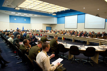 Vojenský výbor NATO jednal především o situaci v Libyi a v Afghánistánu