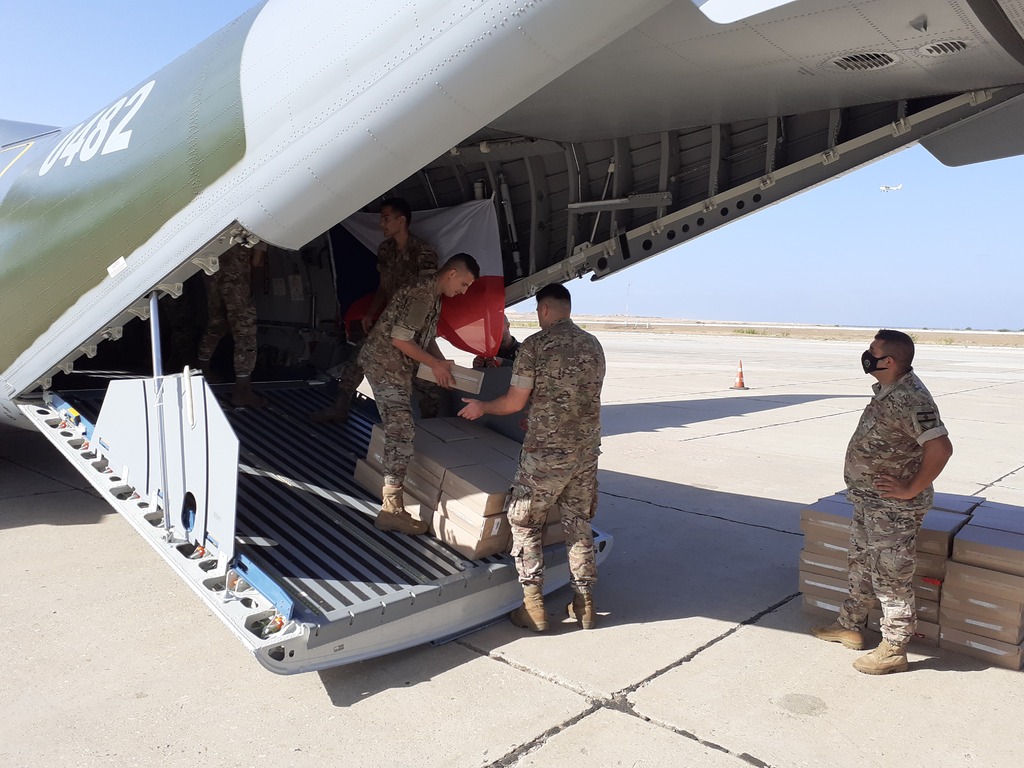 Armáda ČR dopravila materiální dar do Libanonu