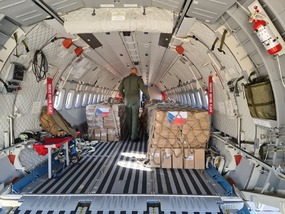 Armáda ČR dopravila materiální dar do Libanonu