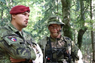 MAJ Roman Prihonsky, Deputy Commander of 43rd Airborne Battalion, (left) attended the exercise 