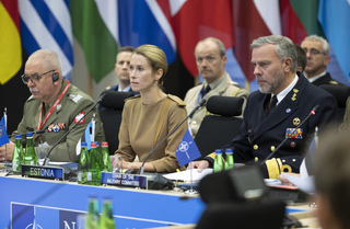 Jednání zahájil předseda Vojenského výboru NATO admirál Rob Bauer, po něm vystoupila předsedkyně vlády Estonské republiky Kaja Kallas