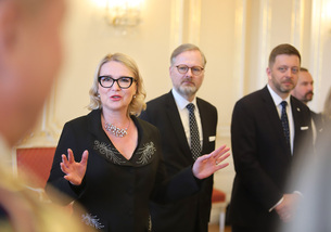 Ministryně obrany
