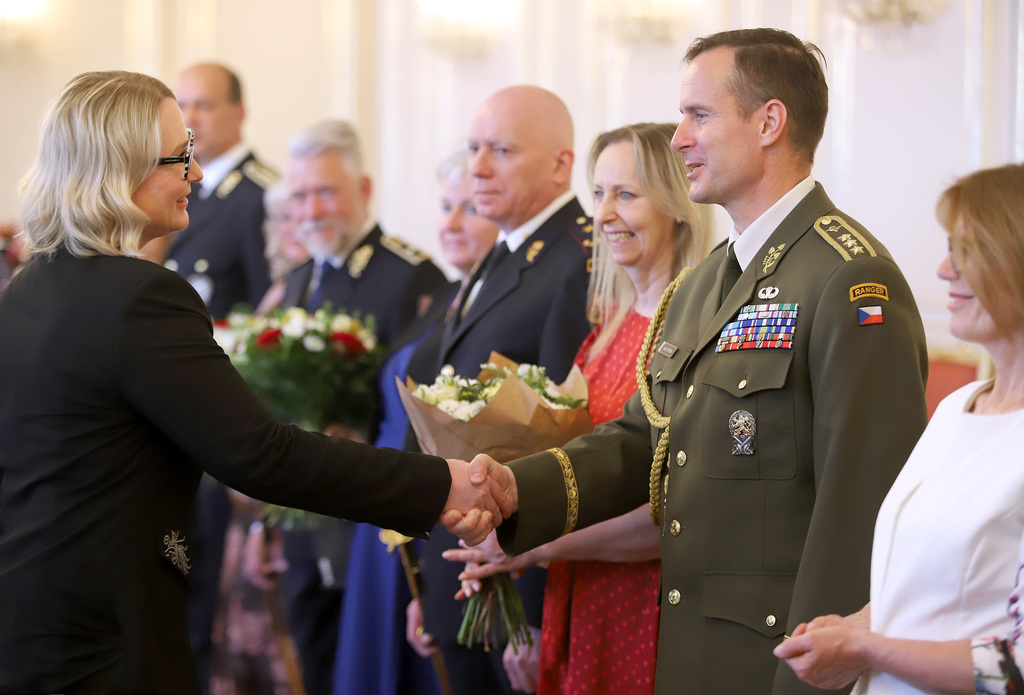 Ministryně Černochová a Karel Řehka