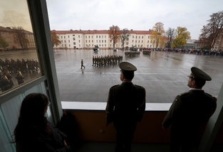 Studenti Univerzity obrany složili vojenskou přísahu