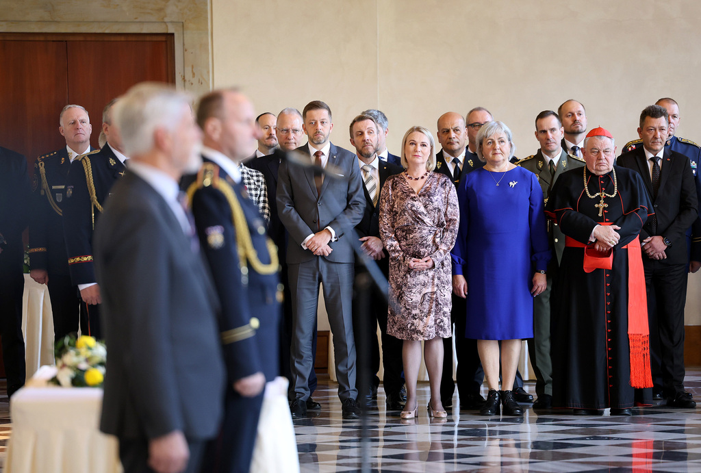 Prezident republiky jmenoval šest nových generálů, dva povýšil do vyšší generálské hodnosti