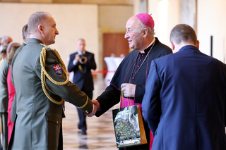 Prezident republiky jmenoval dva nové generály, tři povýšil do vyšší generálské hodnosti