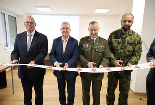 Ilustrační obrázek ke článkuSíť komunitních center pro veterány se rozrůstá, další bylo otevřeno v Táboře