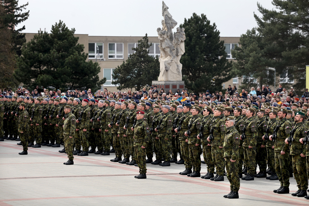 Slavnostní vojenská přísaha ve Vyškově: Do služby vstoupilo 545 nových vojáků