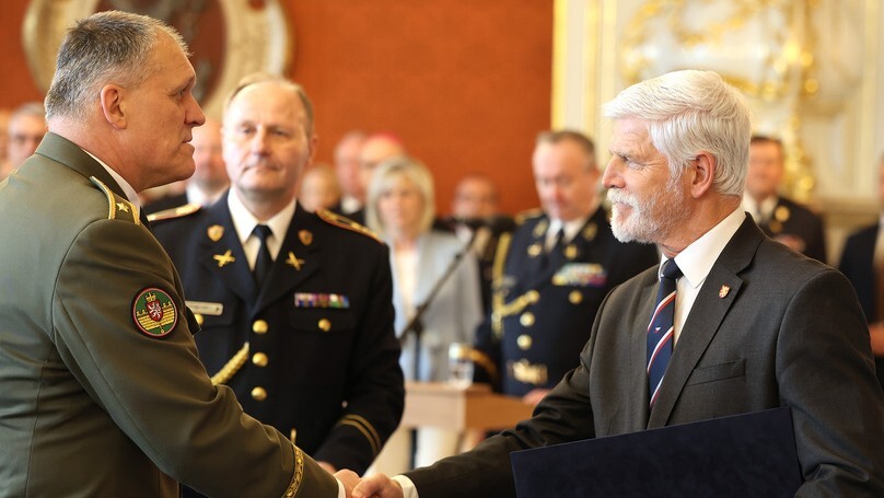 Prezident republiky jmenoval nové generály